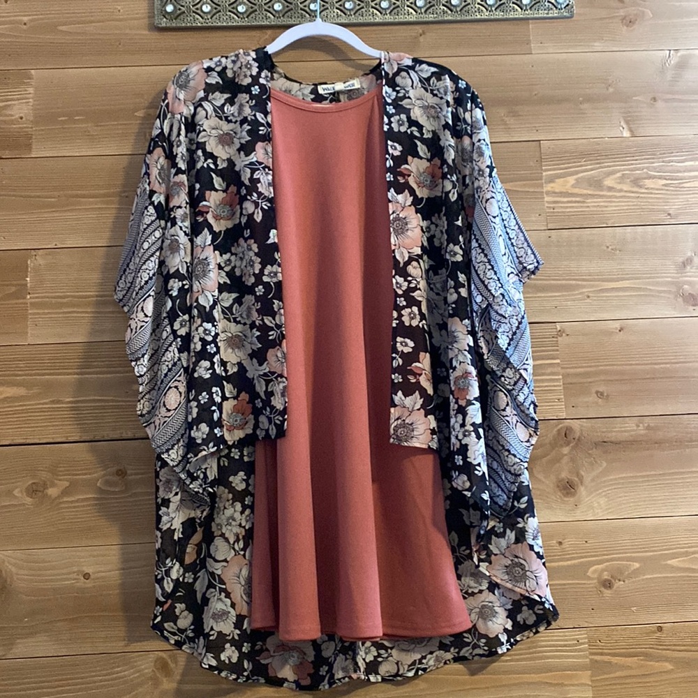 Wallflower, x-small, ross color, with sheer cover up